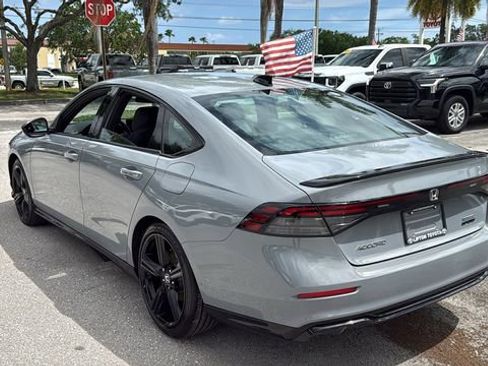 Used 2025 Honda Accord Sport image 5