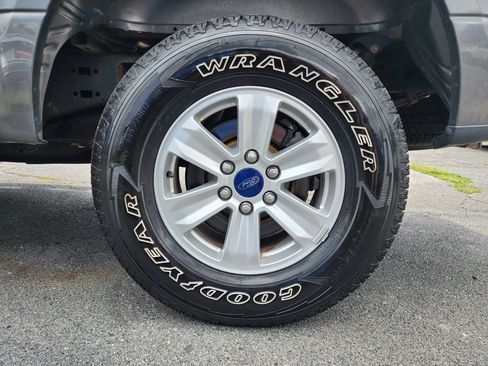 Used 2018 Ford F150 XLT AWD/4WD image 17