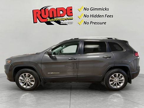 Used 2021 Jeep Cherokee Latitude Plus image 3