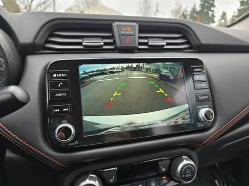 New 2025 Nissan Versa SR image 25