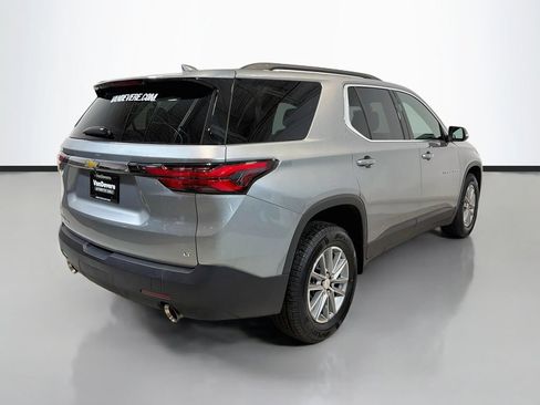 Used 2023 Chevrolet Traverse LT AWD/4WD image 9