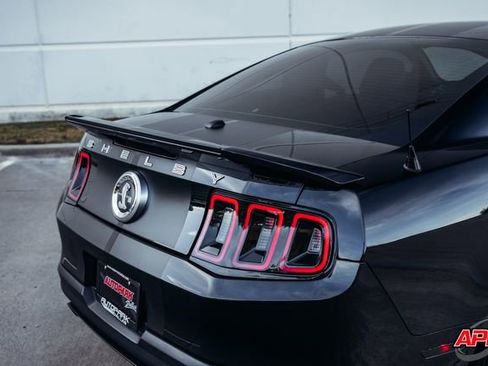 Used 2010 Ford Mustang Shelby GT500 image 30