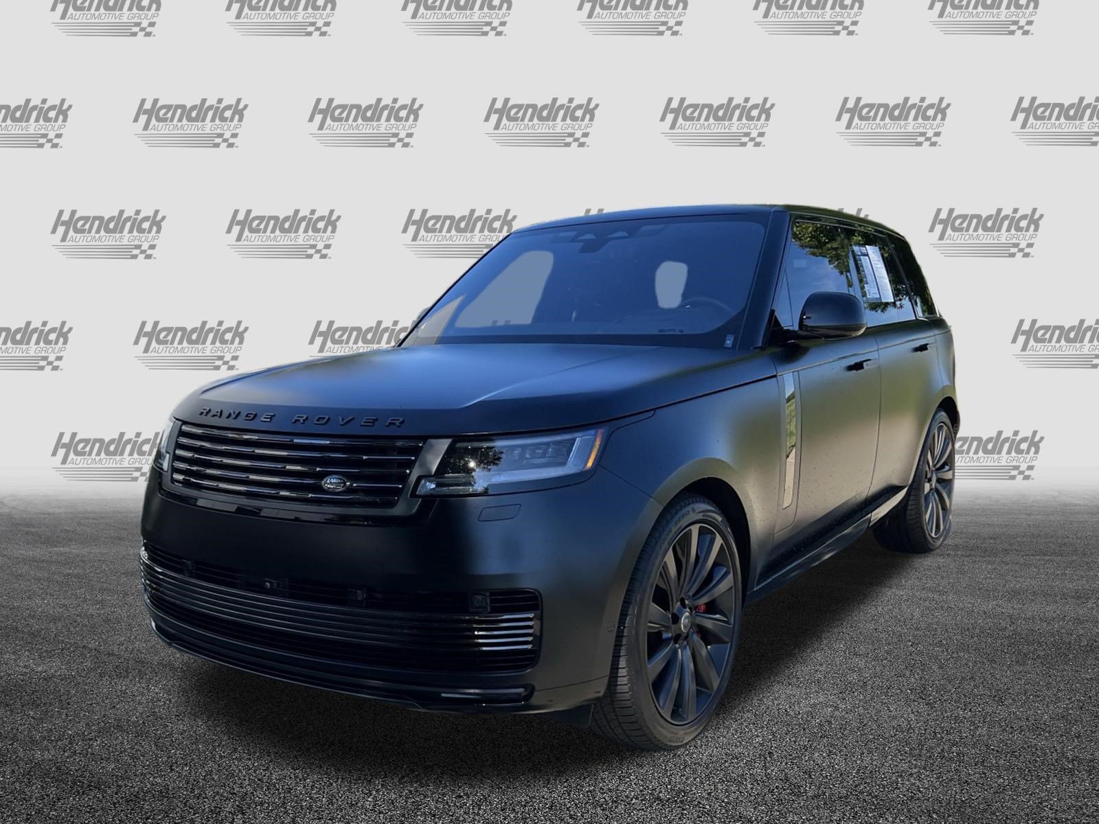 Used 2023 Land Rover Range Rover SV AWD/4WD image 5