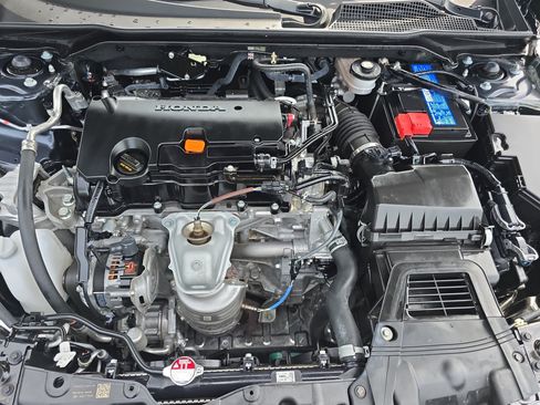 Used 2024 Honda Civic Sport image 28