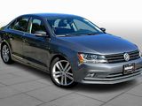 Used 2017 Volkswagen Jetta SEL image 2