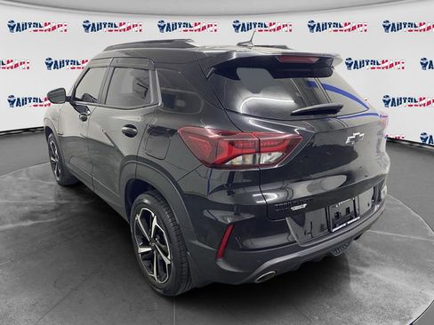 Used 2022 Chevrolet TrailBlazer RS w/ Technology Package image 5