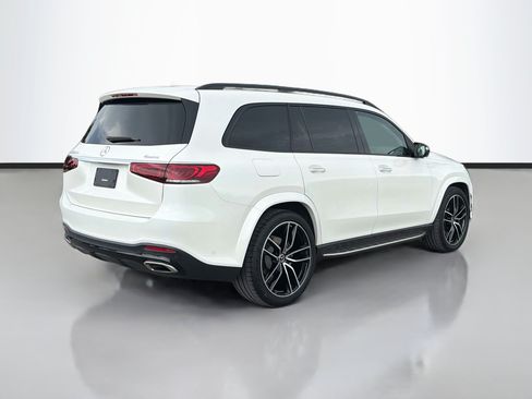Used 2021 Mercedes-Benz GLS 580 4MATIC image 5