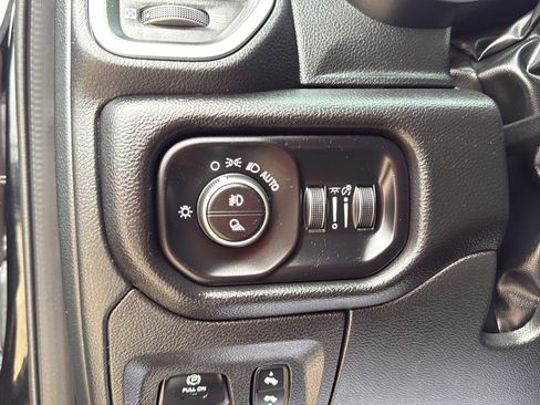 Used 2025 RAM 1500 Lone Star AWD/4WD image 23