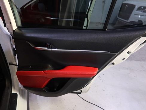 Used 2021 Toyota Camry XSE image 30