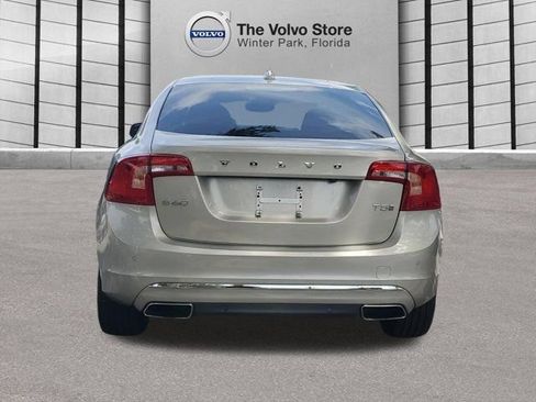 Used 2018 Volvo S60 T5 Inscription FWD image 5