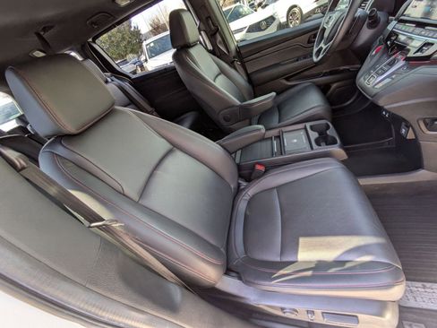 Used 2025 Honda Odyssey Sport-L image 28
