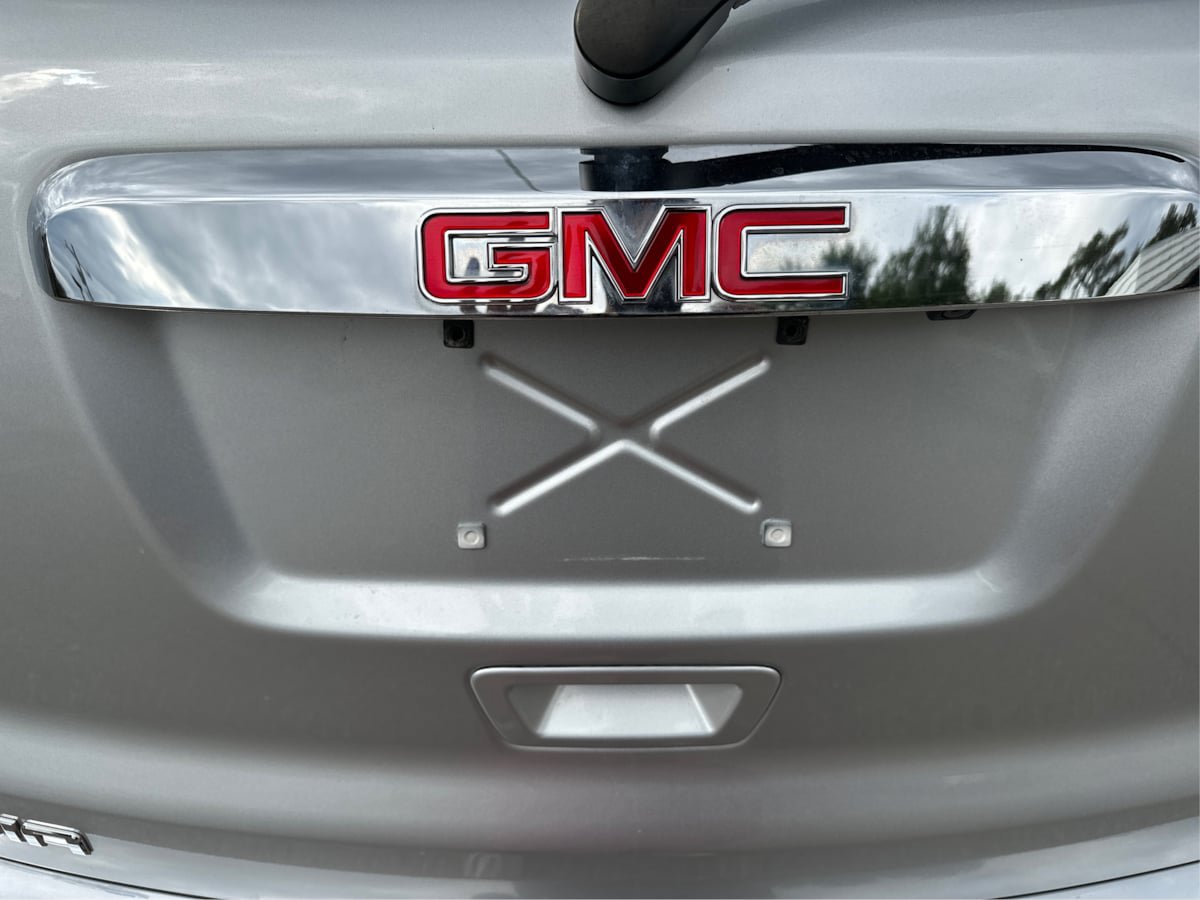 Used 2015 GMC Acadia SLE AWD/4WD image 22
