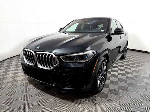 Certified 2023 BMW X6 xDrive40i w/ Executive Package image 3