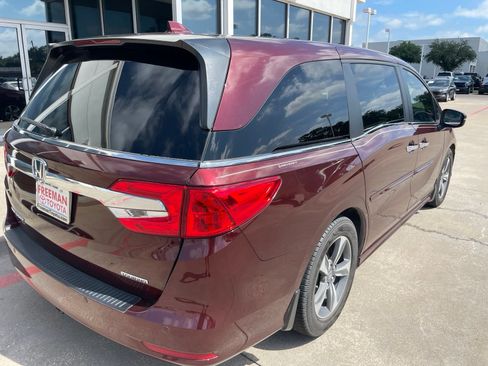 Used 2019 Honda Odyssey Touring image 5