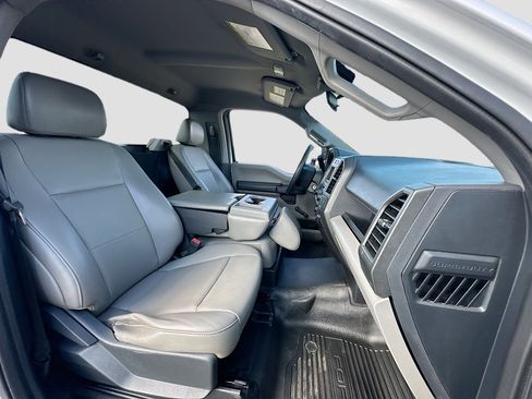 Certified 2022 Ford F250 XL image 22