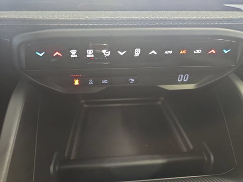 New 2026 Jeep Cherokee Laredo AWD/4WD image 22