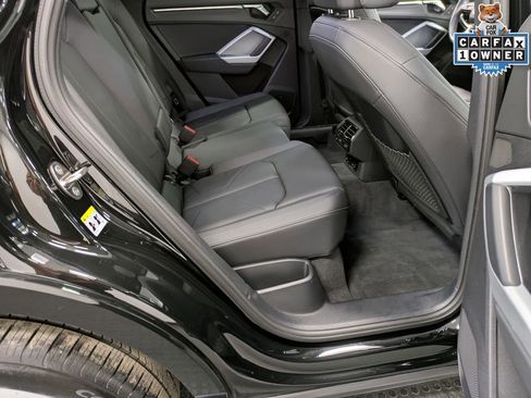 Used 2021 Audi Q3 2.0T Premium image 27