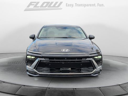 New 2026 Hyundai Sonata Limited image 2