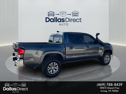 Used 2021 Toyota Tacoma SR5 image 6