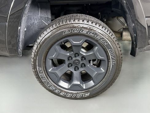 Used 2022 RAM 1500 Laramie image 32