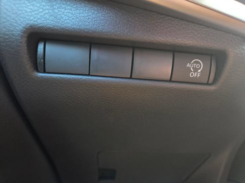 Used 2026 Nissan Kicks S FWD image 12