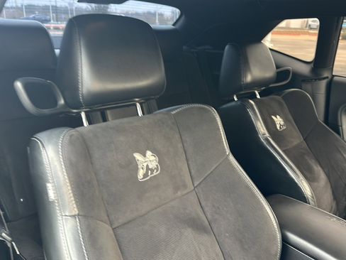 Used 2016 Dodge Challenger R/T Scat Pack w/ Leather Interior Group image 21