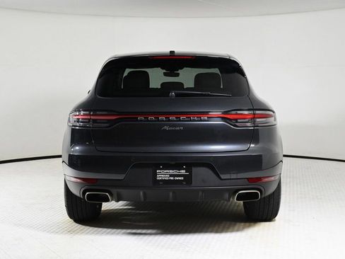 Certified 2021 Porsche Macan image 6