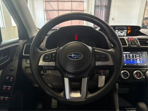 Used 2018 Subaru Forester 2.5i Premium w/ Protection Package #3A AWD/4WD image 21