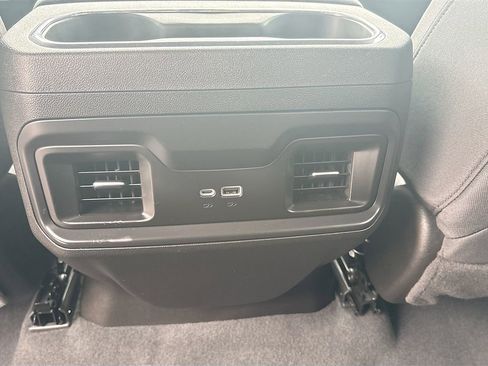 Used 2026 Chevrolet Silverado 1500 LT w/ Convenience Package II image 25