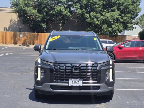 Used 2023 Hyundai Palisade Limited AWD/4WD image 3