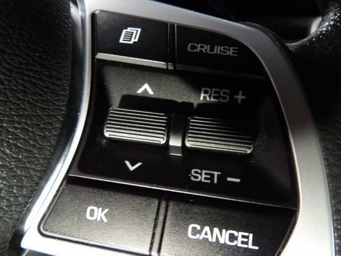 Used 2019 Hyundai Sonata SE FWD image 16
