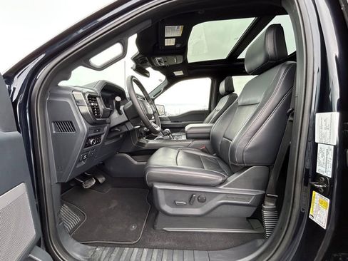 Used 2025 Ford F150 Lariat image 2