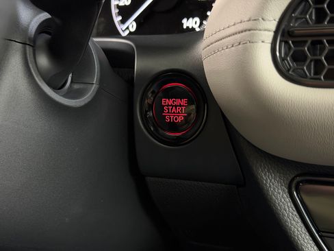 New 2027 Honda HR-V LX image 24