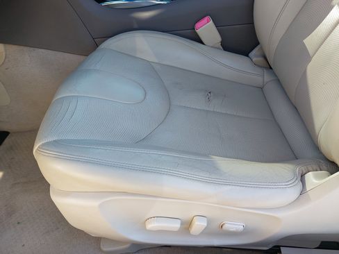 Used 2012 INFINITI G37 Sport w/ Premium Pkg image 29