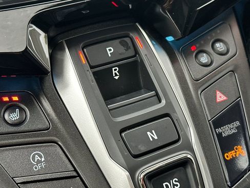 Used 2025 Honda Odyssey Elite image 19