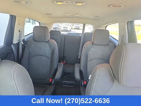 Used 2017 Chevrolet Traverse LT image 15