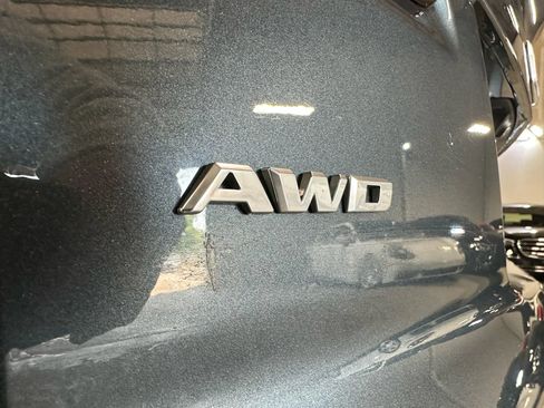 Used 2019 Cadillac XT4 Premium Luxury image 37