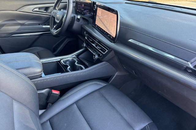 Used 2025 Chevrolet Traverse LT AWD/4WD image 20