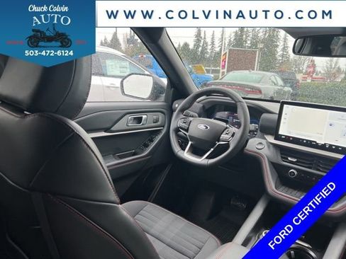 Certified 2025 Ford Explorer ST-Line w/ Premium Package image 24