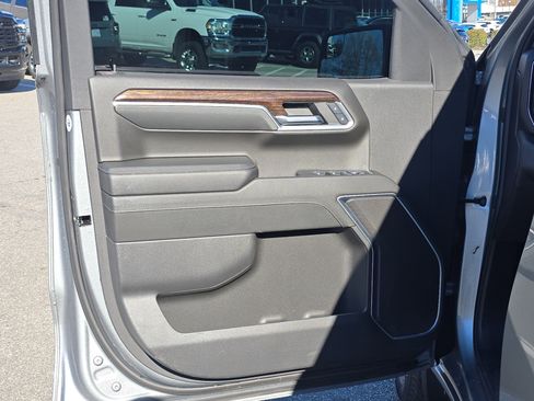 Used 2024 GMC Sierra 1500 Elevation image 19