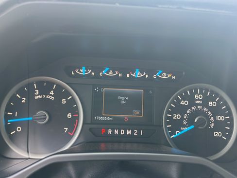 Used 2016 Ford F150 XLT w/ Equipment Group 302A Luxury AWD/4WD image 12