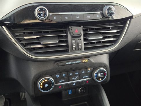 Used 2020 Ford Escape SEL image 21