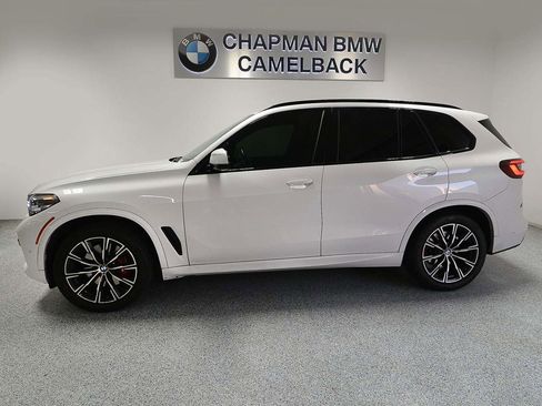 Certified 2023 BMW X5 xDrive40i w/ M Sport Package image 3