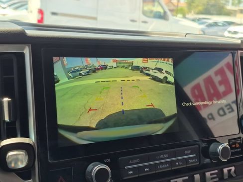 Certified 2025 Nissan Frontier SV RWD image 25