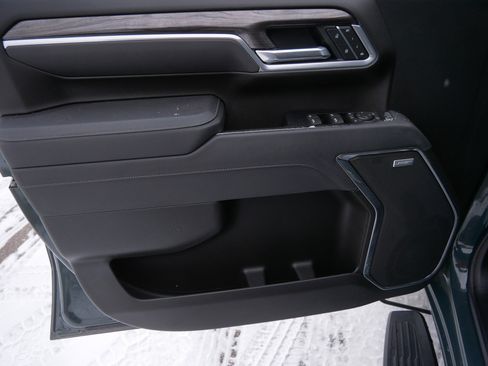 Certified 2025 Chevrolet Silverado 3500 LTZ w/ LTZ Convenience Package image 21