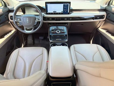 Used 2021 Lincoln Nautilus Reserve w/ Equipment Group 201A AWD/4WD image 31