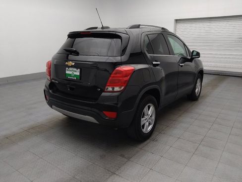Used 2019 Chevrolet Trax LT w/ LT Convenience Package AWD/4WD image 9
