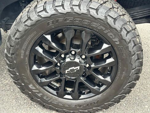 Certified 2025 Chevrolet Silverado 2500 LT w/ Trail Boss Package AWD/4WD image 7