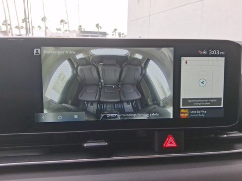 New 2026 Kia Carnival EX FWD image 13