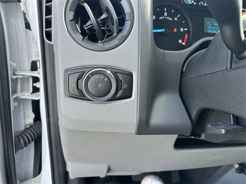 New 2024 Ford E-450 and Econoline 450 Super Duty w/ Power Windows & Locks Group image 54